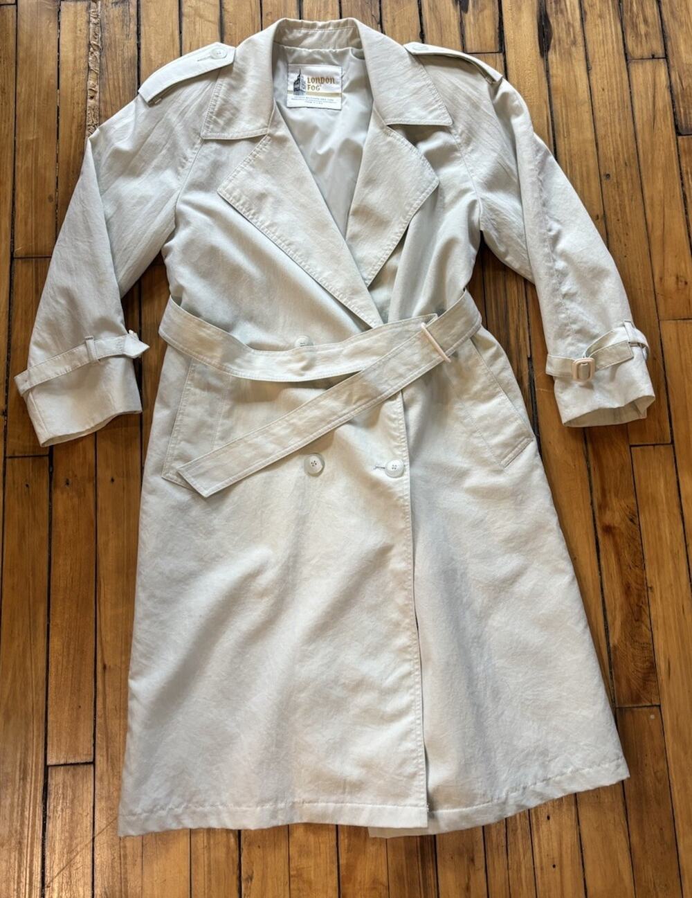 Vintage London Fog Maincoats Women's Beige Belted Trench Coat Long Sleeve